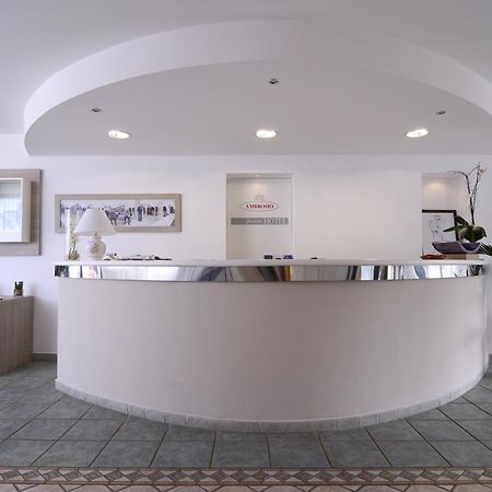 Hotel Ambrosio La Corte Olbia Bagian luar foto