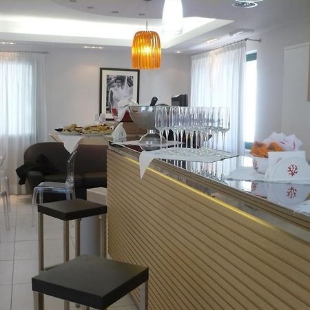 Hotel Ambrosio La Corte Olbia Bagian luar foto