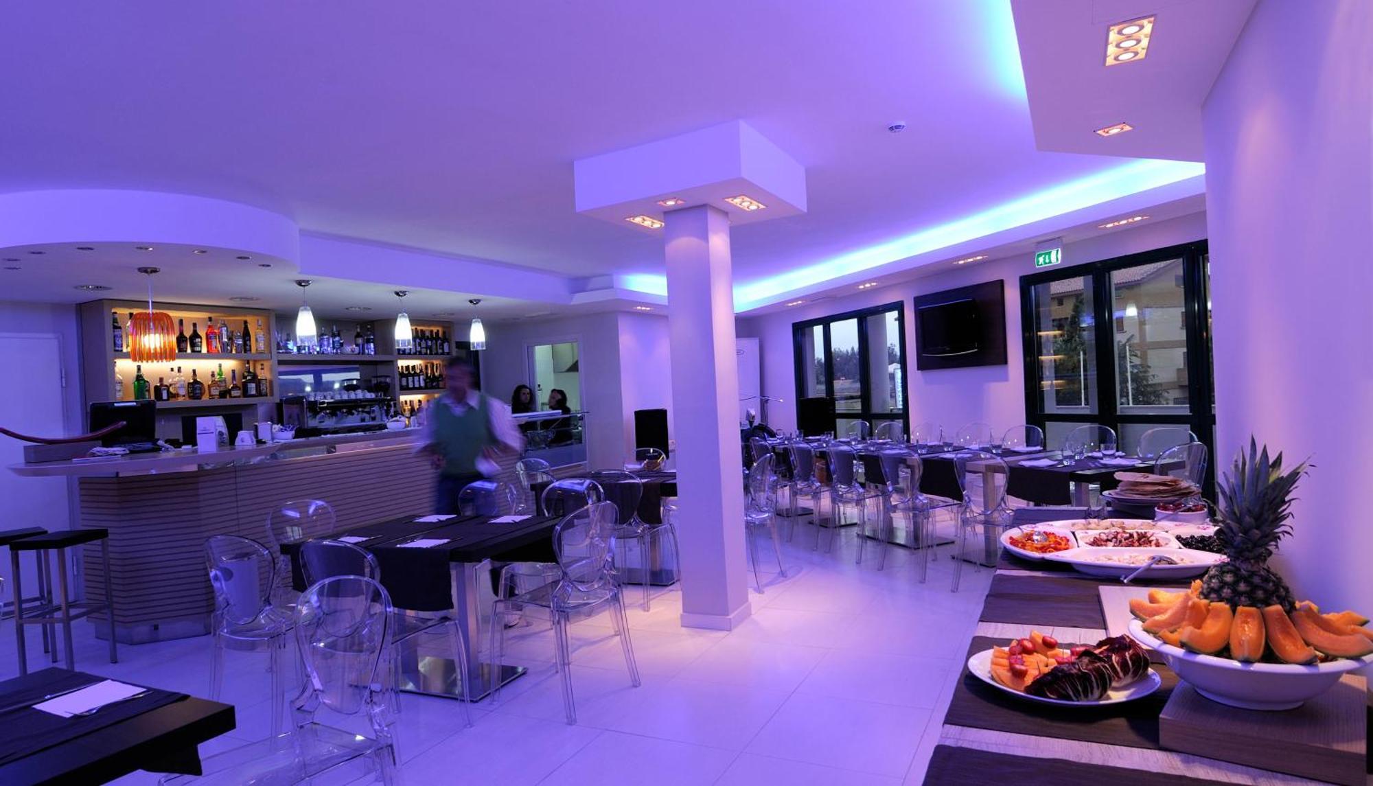 Hotel Ambrosio La Corte Olbia Bagian luar foto