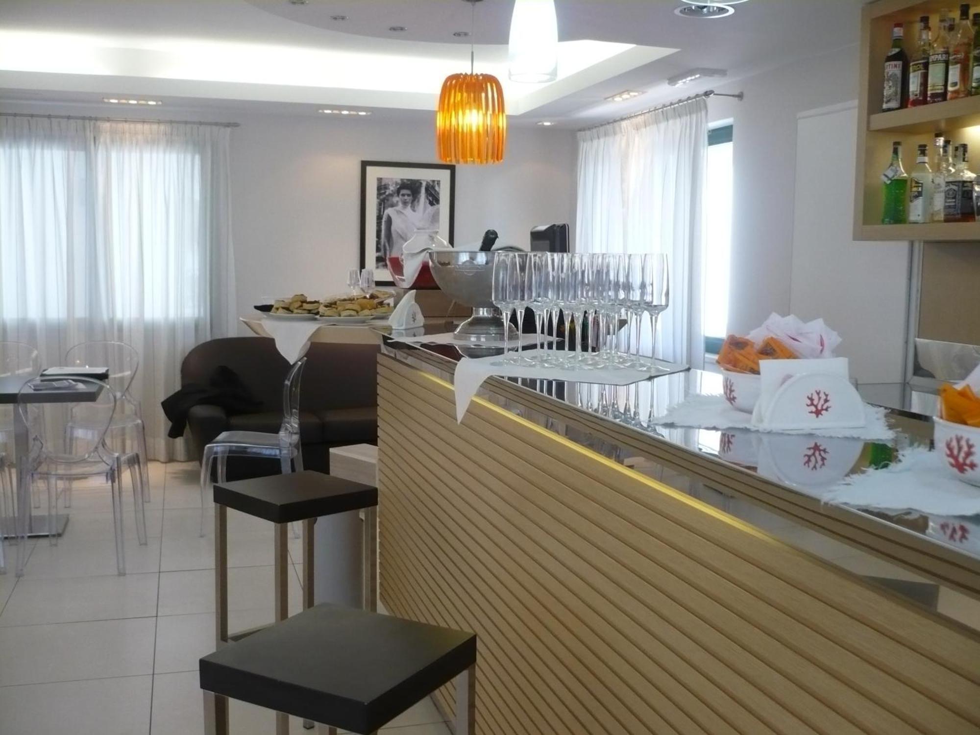 Hotel Ambrosio La Corte Olbia Bagian luar foto