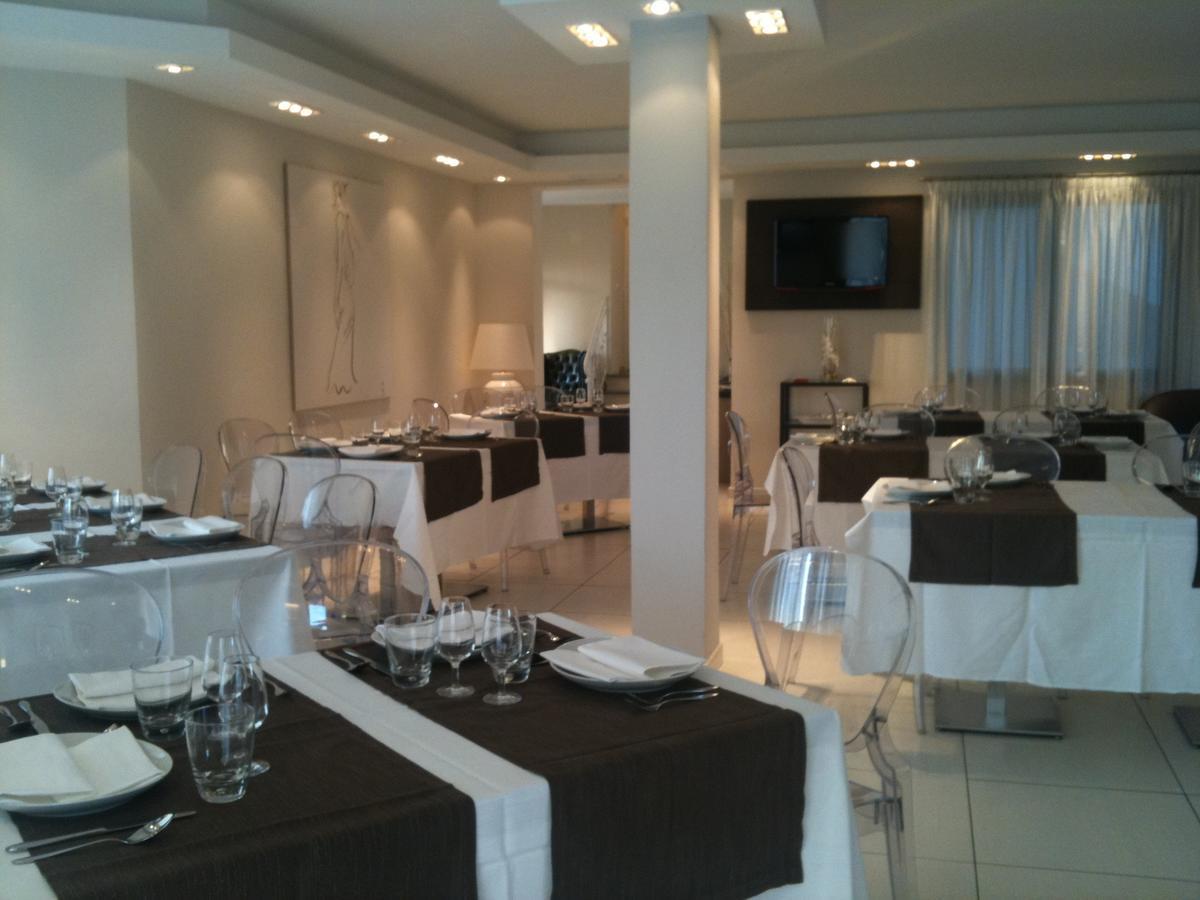 Hotel Ambrosio La Corte Olbia Bagian luar foto
